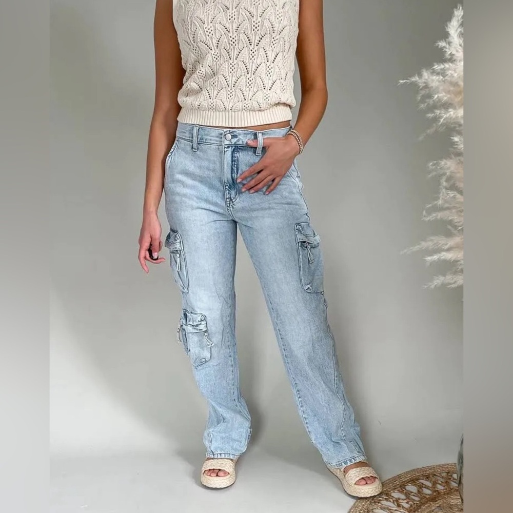 Pistola Bobbie Utility Cargo Jeans.Size 26, fits like a 27/28, perfect condition